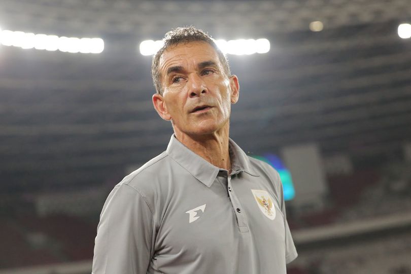 HLV Vanenburg: Niềm vui vào chung kết lẫn sự tiếc nuối vì không thắng U23 Thái Lan