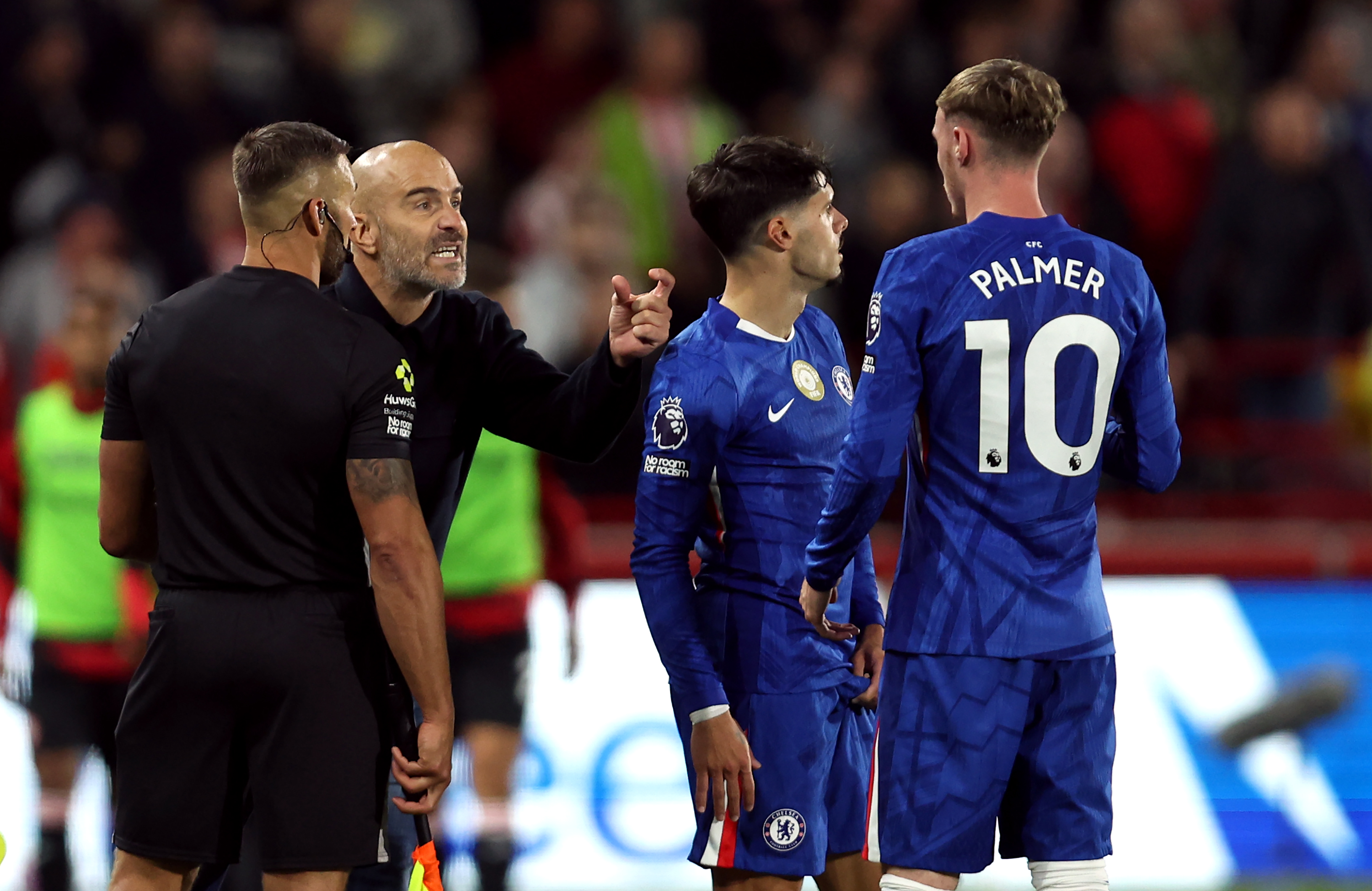 Chelsea hòa Brentford 2-2