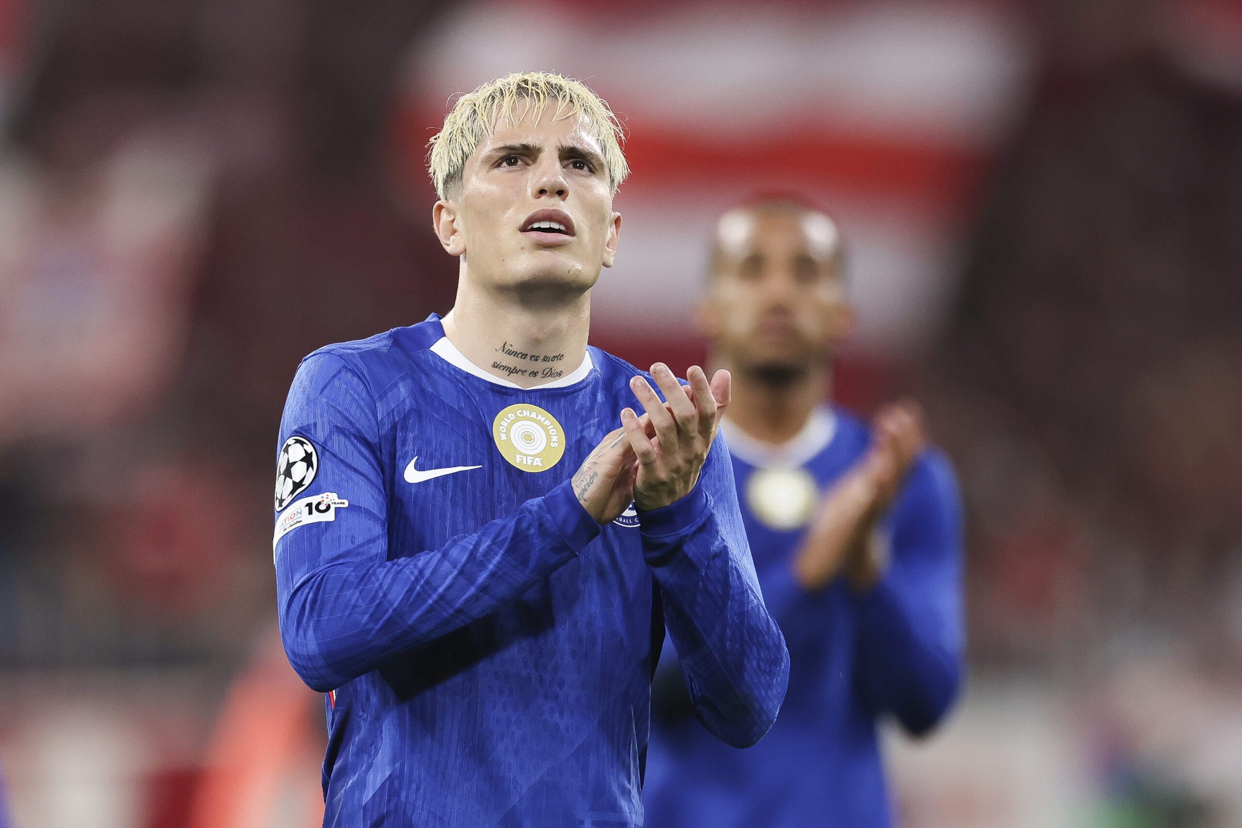 Garnacho trong màu áo Chelsea